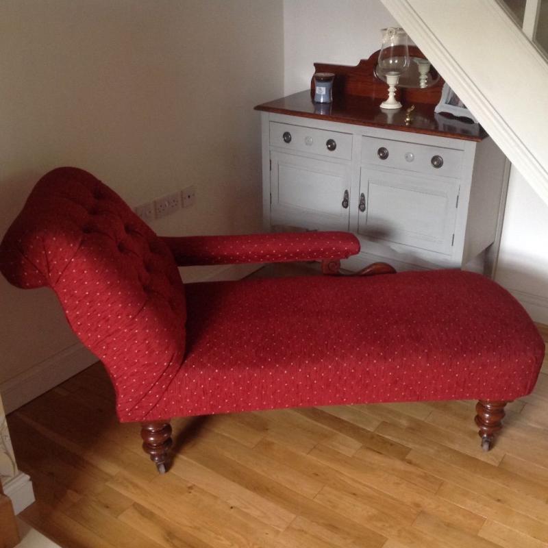 Antique Victorian Chaise Longue