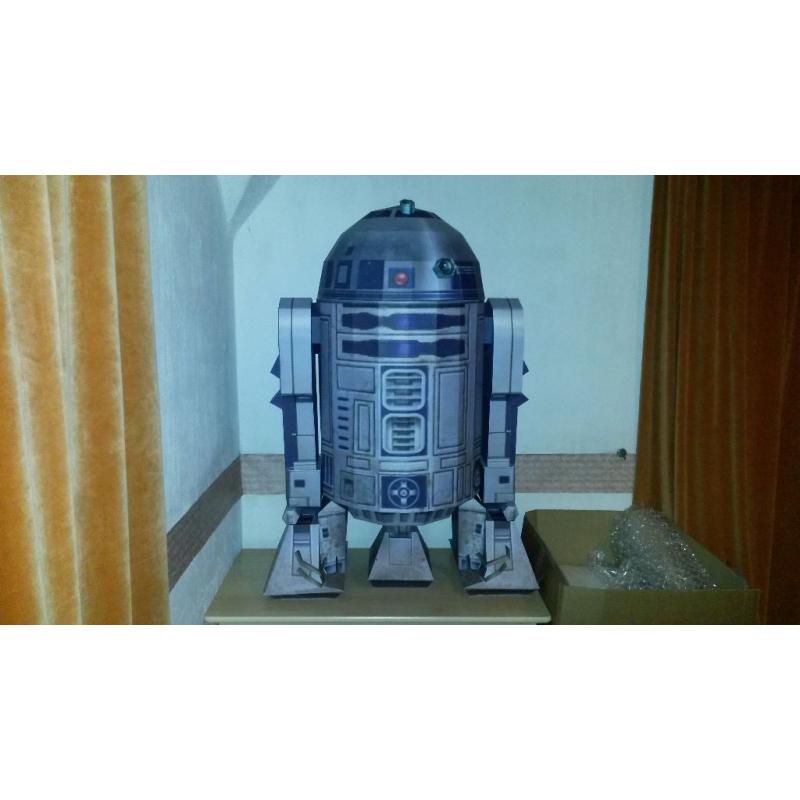 Full Size R2-D2 Replica / Thick card hand made model