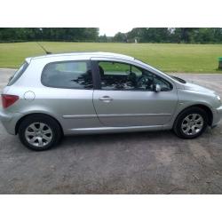 Peugeot 307 x- line 1.4 16v petrol.