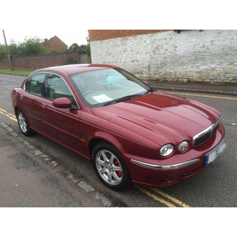 2002 Jaguar X Type 2.0 V6 4dr 4 door Saloon