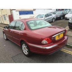 2002 Jaguar X Type 2.0 V6 4dr 4 door Saloon