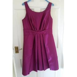 Cerise Debut Size 14 Knee-Length Dress