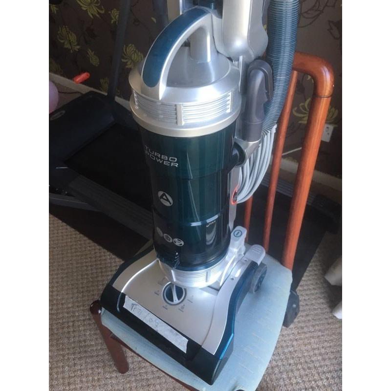 Hoover Upright Vacuum Cleaner