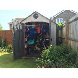 Lovely lifetime heavy duty shed