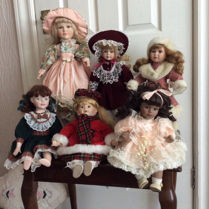 Porcelain dolls (6)