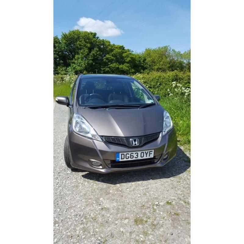 Honda Jazz 1.4 i-Vtec, 1 owner, FSH,Automatic, Leather, VERY HIGH SPECe