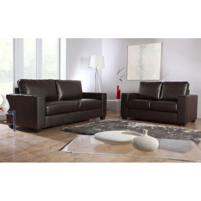 LAST FEW SETS LEATHER SOFA SET 3+2 AS IN PIC BLACK OR BROWN BRAND NEW