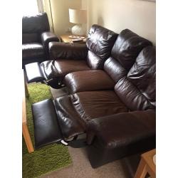 2 & 3 Seater Reclining Leather Sofas