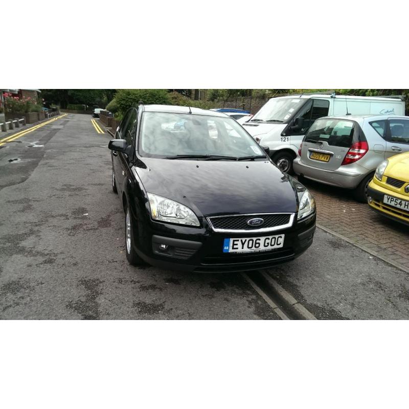 FORD FOCUS AUTOMATIC DIESEL LOW MILEAGE 89K FULL SERVICE HISTORY VERY CLEAN LIKE NEW.