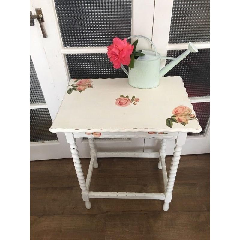 FREE DELIVERY SIDE TABLE BEDSIDE TABLE SHABBY CHIC ROSES