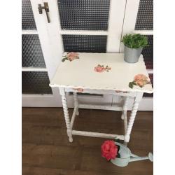 FREE DELIVERY SIDE TABLE BEDSIDE TABLE SHABBY CHIC ROSES