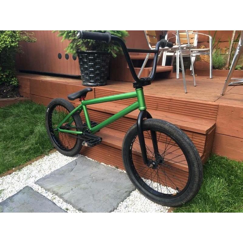 Custom bmx bike