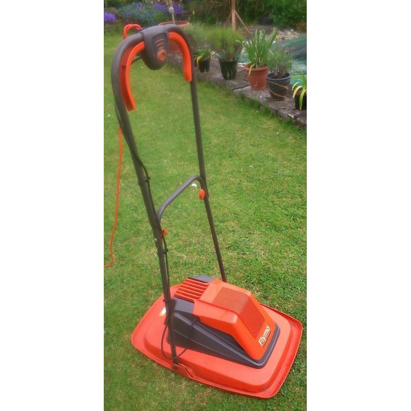 FLYMO LAWNMOWER. 40cm STEEL BLADE. GOOD WORKING ORDER.