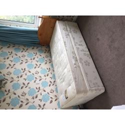 Single (3ft) Myer's Divan Drawer Bed