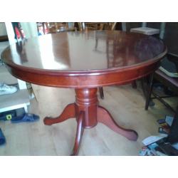 Round dining table,carved,mahogany,105cm,height adjust screws