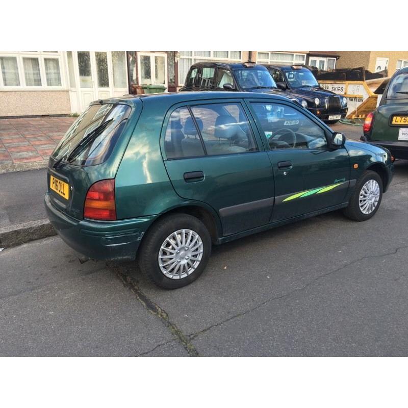 Toyota scarlet 1.3 manual 1997 mot till Jan 2017