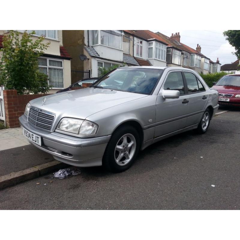 MERCEDES C250 TURBO DIESEL AUTOMATIC! VERY GOOD RUNNER ! PERFECT ENGINE AND GEARBOX!!! GOOD CAR!!!