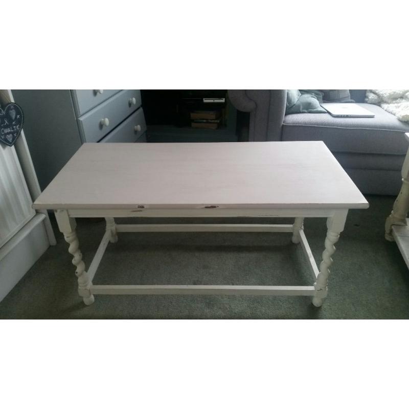 Lovely Shabby chic painted coffee table