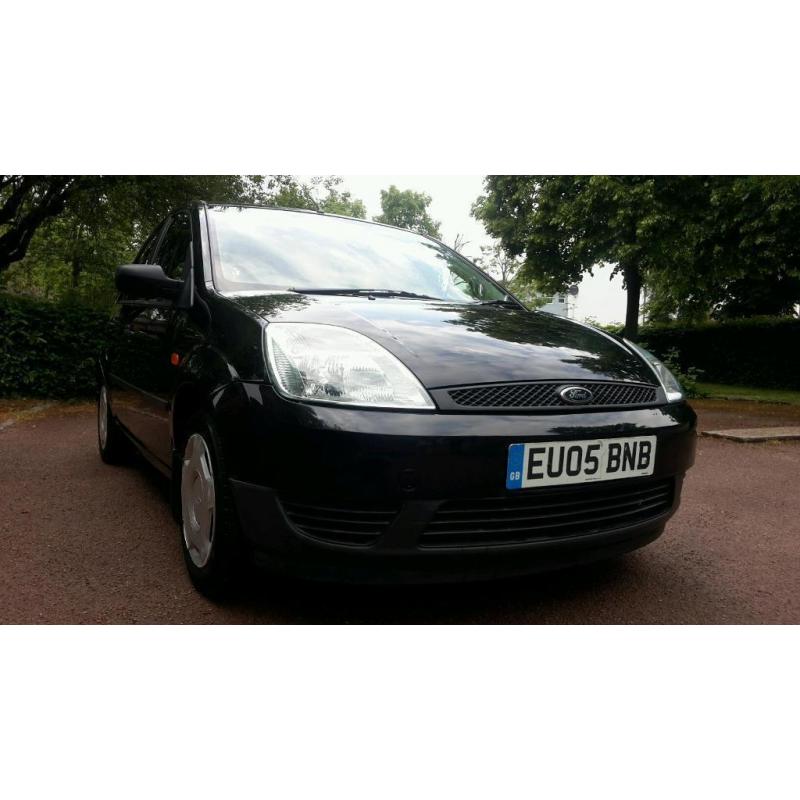 FORD FIESTA LX 5DR ** AUTOMATIC ** VERY LOW MILEAGE **