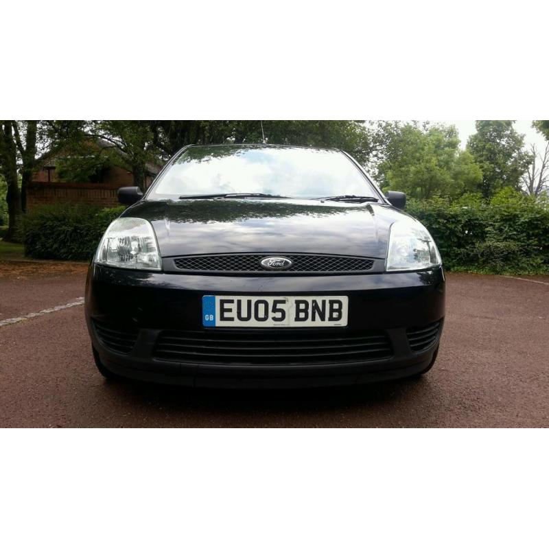 FORD FIESTA LX 5DR ** AUTOMATIC ** VERY LOW MILEAGE **