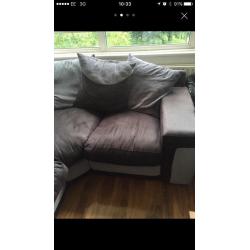 Grey/black cloth corner settee