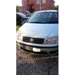 *Fiat Punto 04 Reg, Ideal first car*