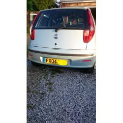 *Fiat Punto 04 Reg, Ideal first car*