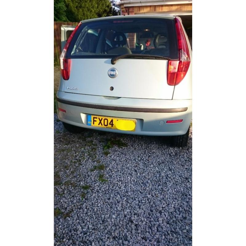 *Fiat Punto 04 Reg, Ideal first car*