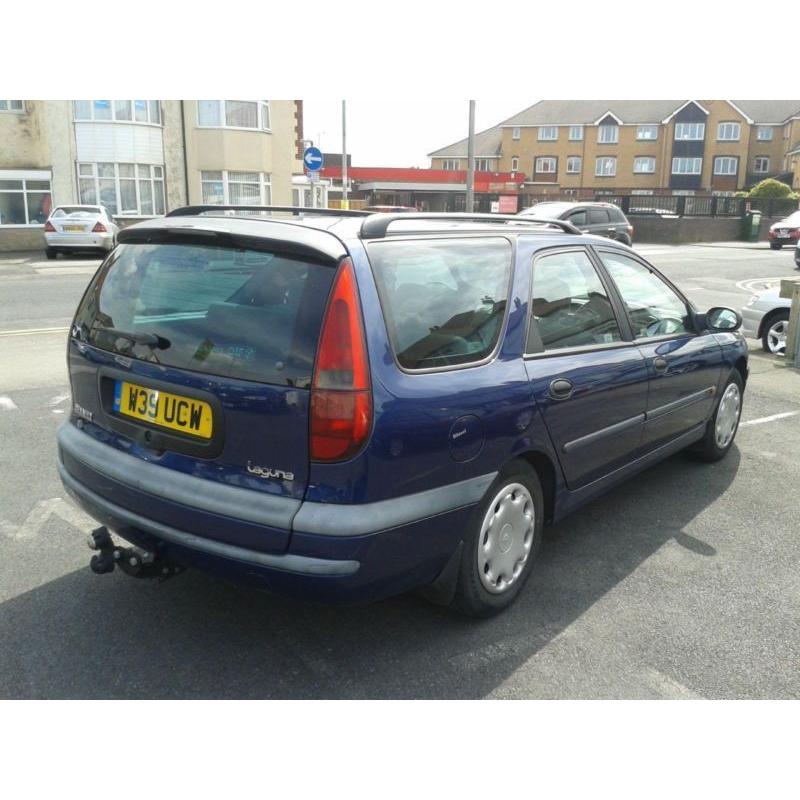 2000 RENAULT LAGUNA 1.9 dTi RT Diesel Estate From GBP895 + Retail Package