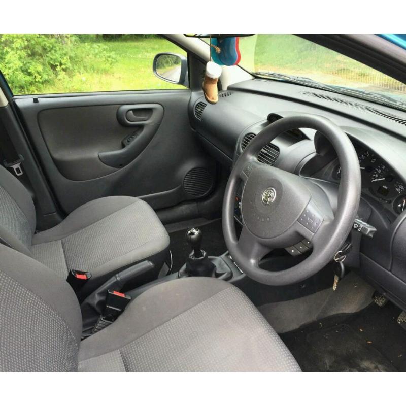 Vauxhall corsa 1.2 life