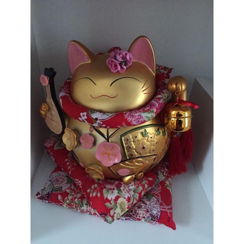 Huge fengshui cat piggy bank, new!!