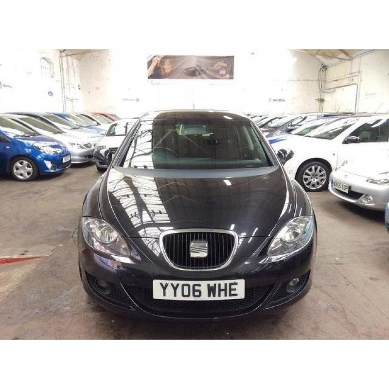 Seat Leon 2.0 TDI Sport 5dr FULLY LOADED BLACK + 1 OWNER