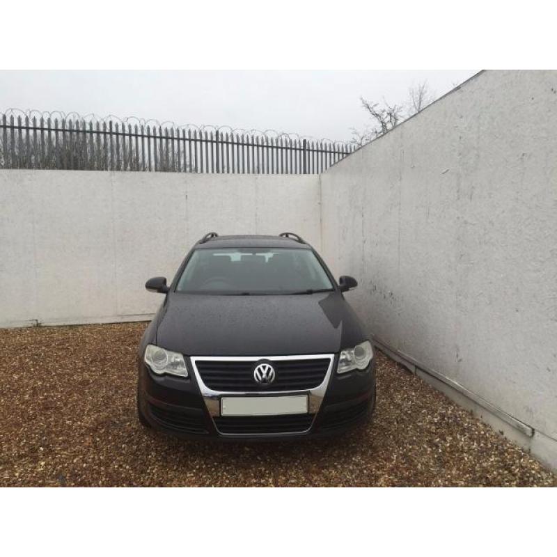 VOLKSWAGEN PASSAT 2.0 S FSI 5d AUTO 148 BHP (black) 2006