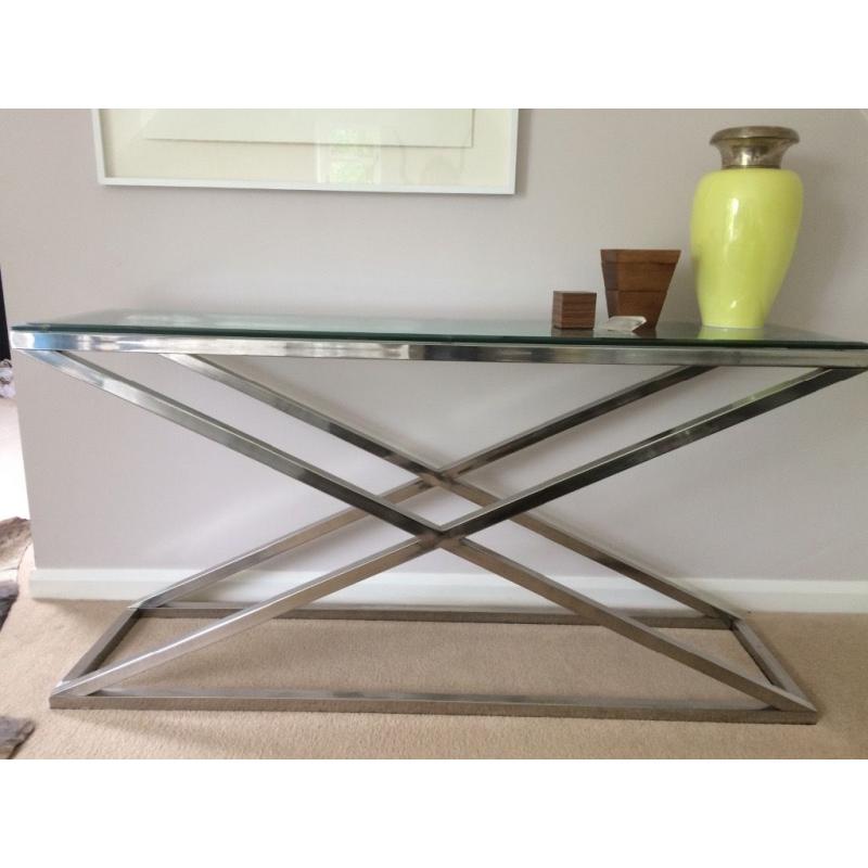 Sideboard glass steel