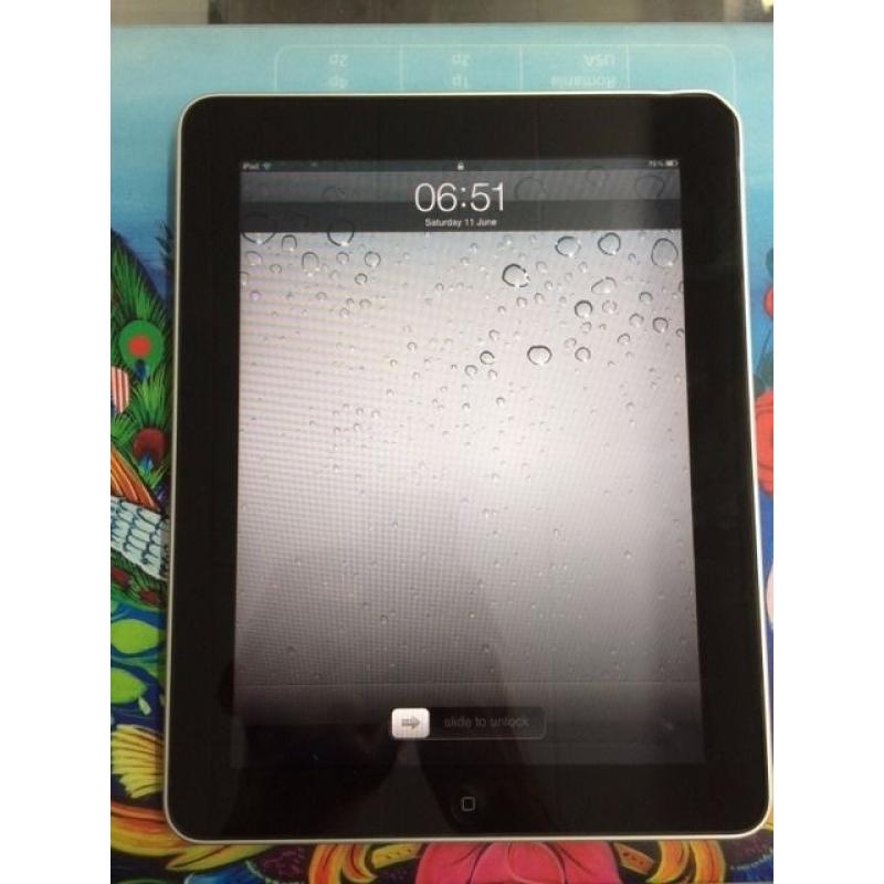 APPLE IPAD 1ST GENERATION , 16GB STORAGE, WIFI, GOOD CONDITION, COMES WITH A CHARGER