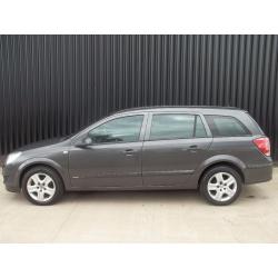 2009 Vauxhall Astra 1.6 i 16v Club 5dr 2 Keys 3 Months Warranty, May Px