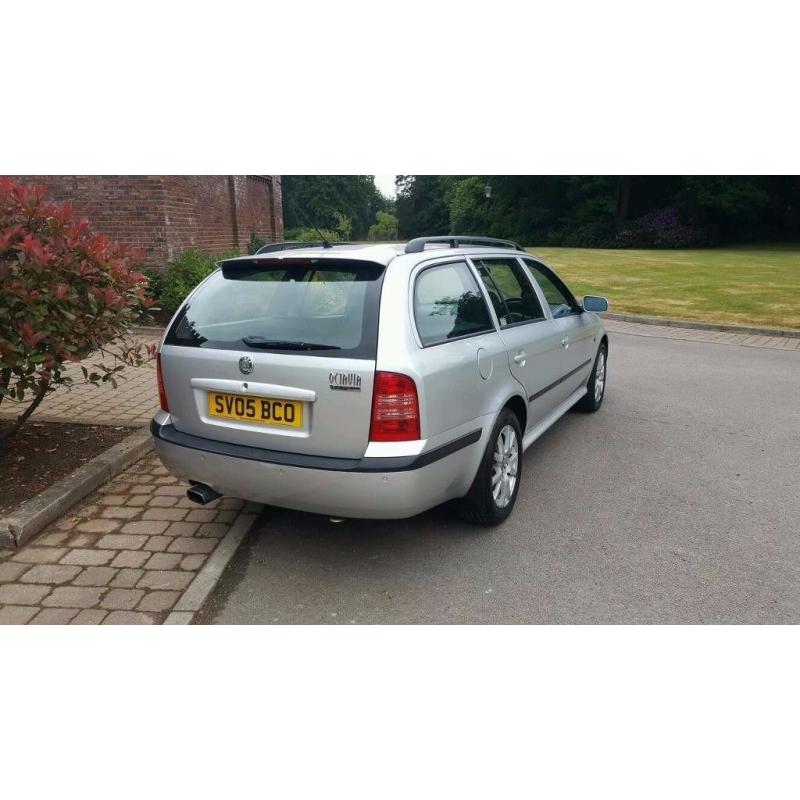 SKODA OCTAVIA RS ESTATE 2005. ONLY 76,500 MILES FROM NEW.