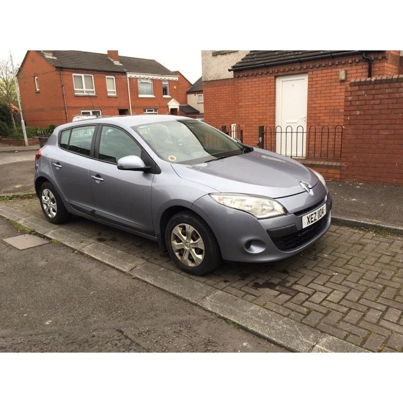 09 Renault Megane Expression!!!full mot!!must get sold !!!