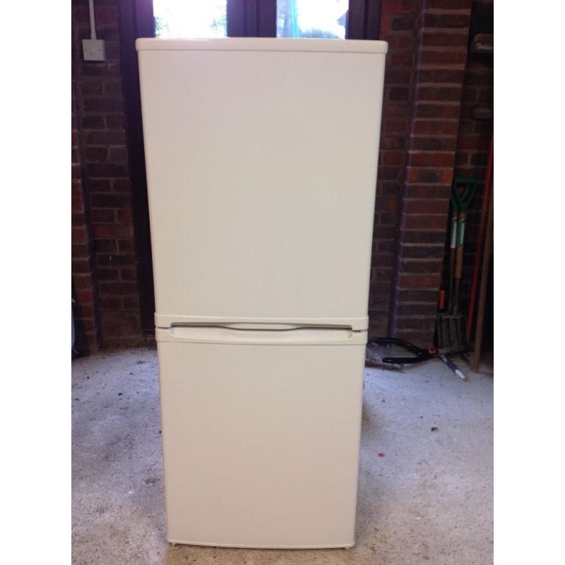 Currys fridge freezer CE55CW13