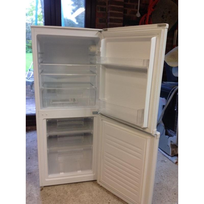 Currys fridge freezer CE55CW13