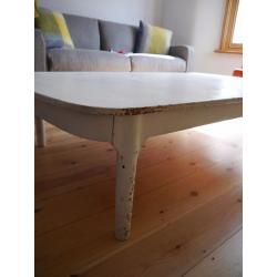 White painted wooden Coffee Table