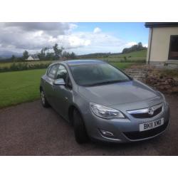 Vauxhall Astra elite 1.6 2011 (11-reg)