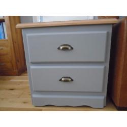 Bedside drawers/side unit