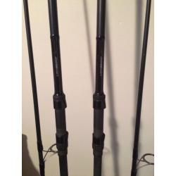 2 X Daiwa DF longbows