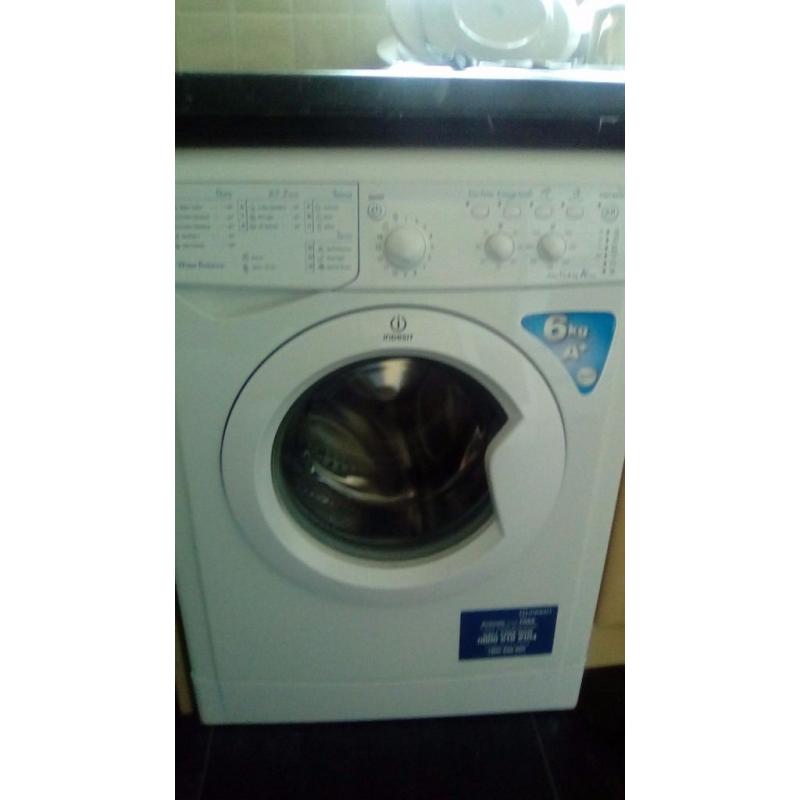 indesit washing machine A+ 6kg eco 1200 rpm please read description