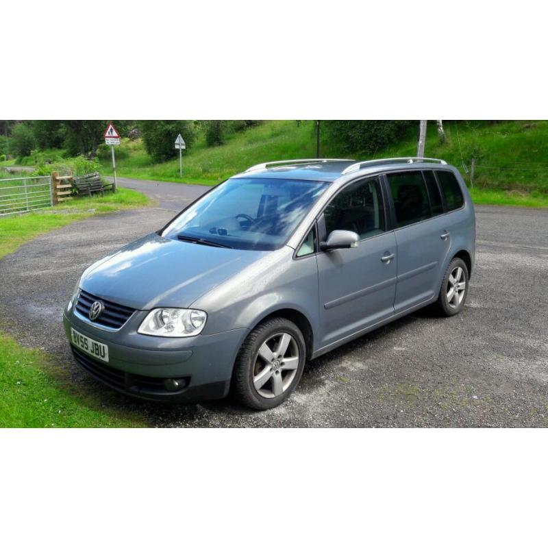 VW TOURAN 2.0 16v (104KW)TDI SPORT, DSG, 7 SEATER