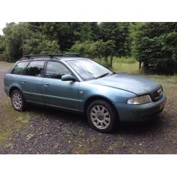 AUDI A4 ESTATE for pares or repair