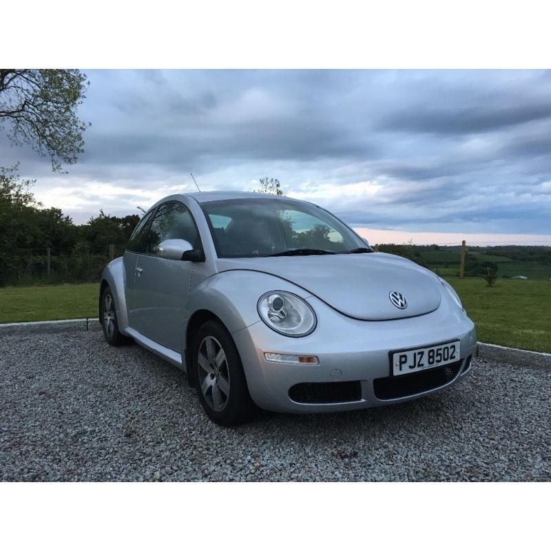 2010 VW Beetle 1.6 Luna, 1 lady owner, 46500 miles & MOT'd to 2017