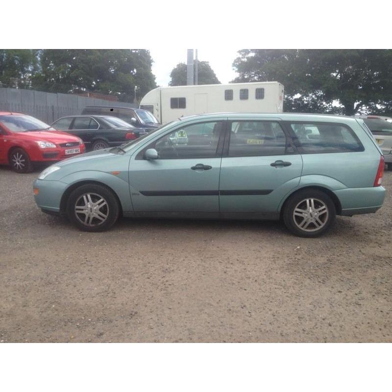 FORD FOCUS ESTATE 5dr 1.8 2001(Y)