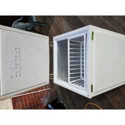 Chest freezer